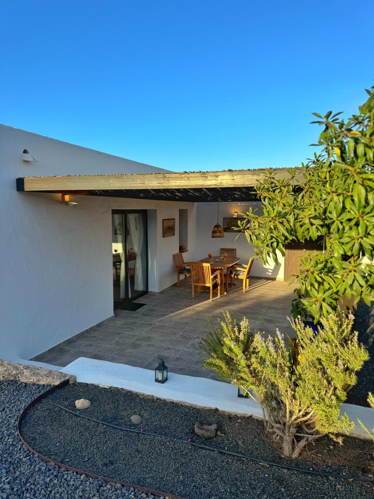 Вилла Casa Marisa With Heated Pool & Garden Тиндайя Экстерьер фото
