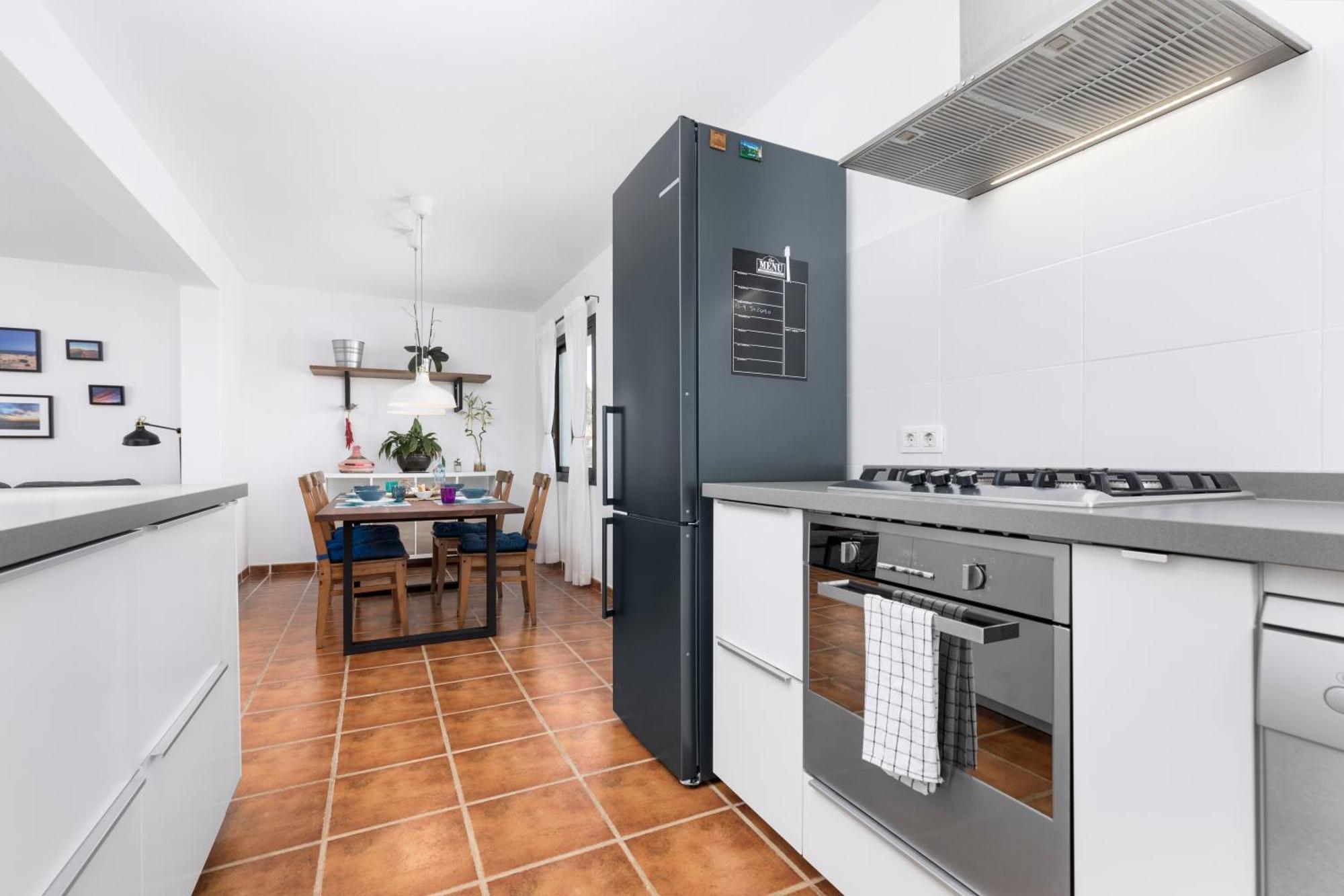Вилла Casa Marisa With Heated Pool & Garden Тиндайя Экстерьер фото